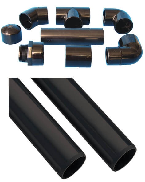 Schwarze PVC Fittings und Rohr